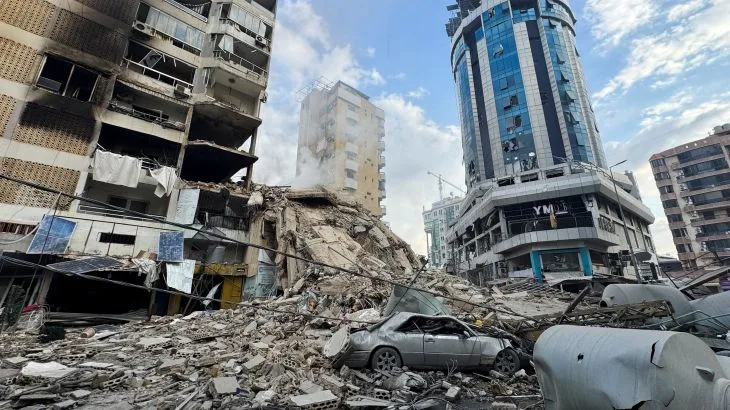 Iran's Potential Ground Operation in Kurdish Territories: Kurdish Fighters Warn of Escalation Amid U.S. Involvement