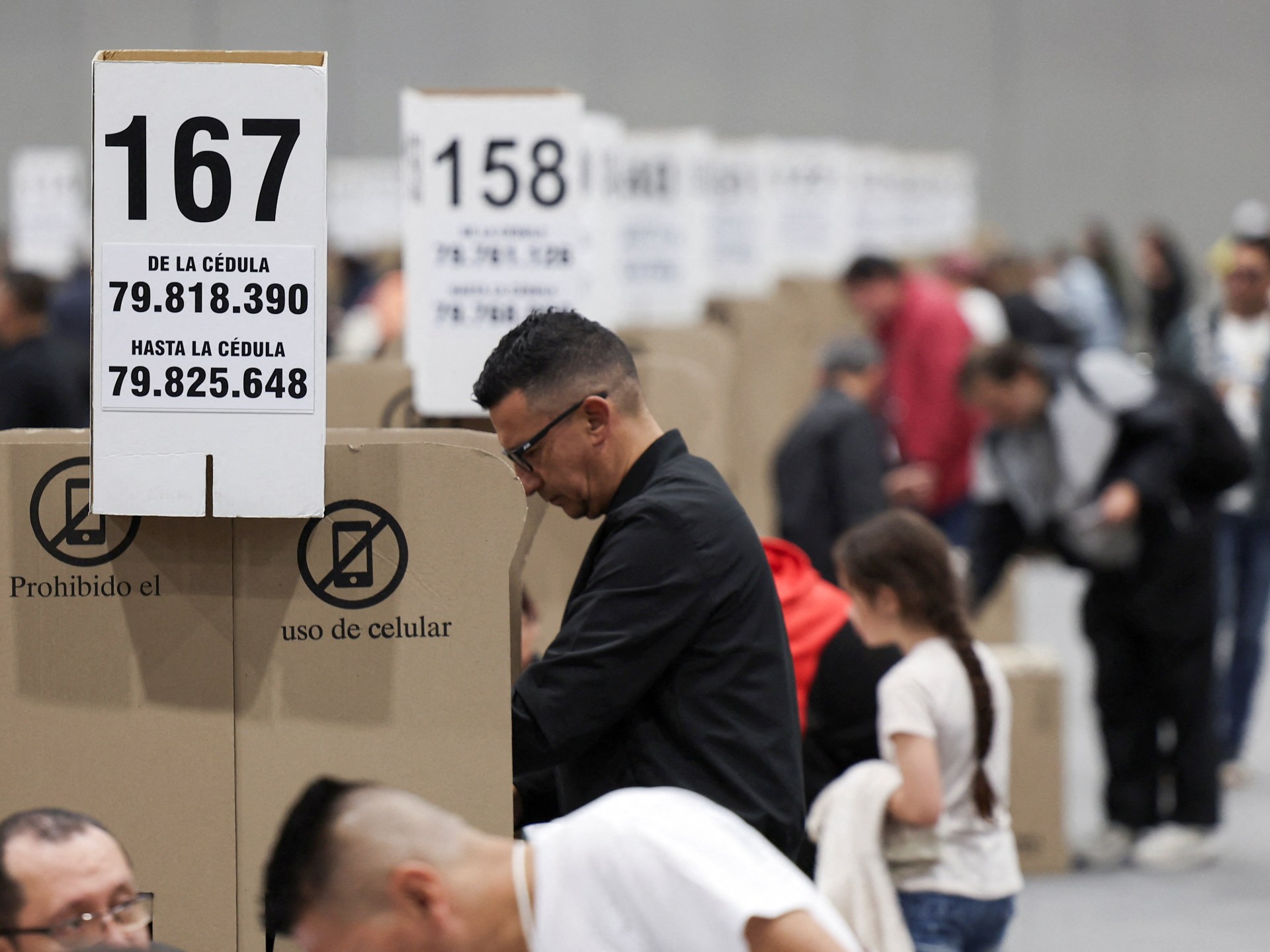 Colombia's Crucial Election Tests Political Future and U.S. Relations Amid Violence and Controversy