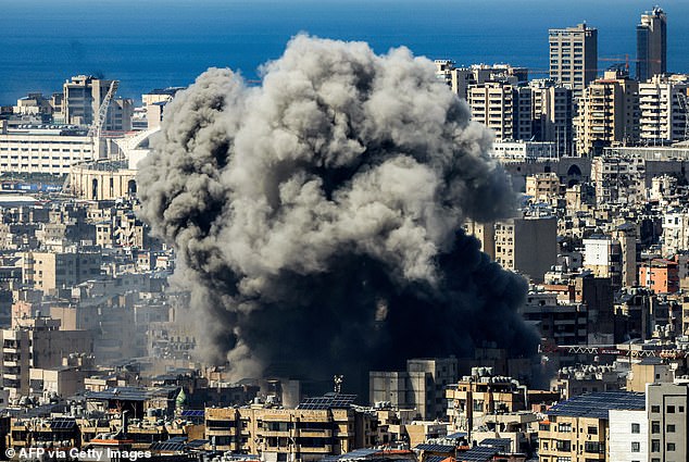 Trump's Dramatic Reversal: U.S. Prolongs Iran War with New Military Offensives