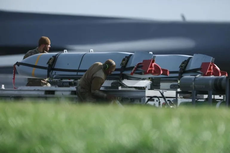 U.S. Weighs Troop Deployment in Iran as Experts Warn of Terrain Challenges and Democratic Opposition