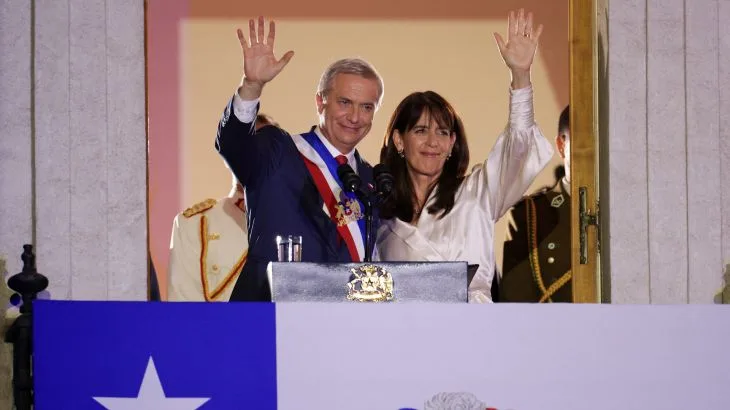 Footage of U.S. Bombs at UK Bases for Iran Conflict Sparks Legal Debate