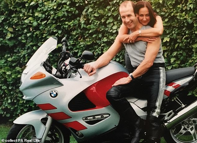 Daughters Raise Alarm Over Pancreatic Cancer's Elusive Symptoms