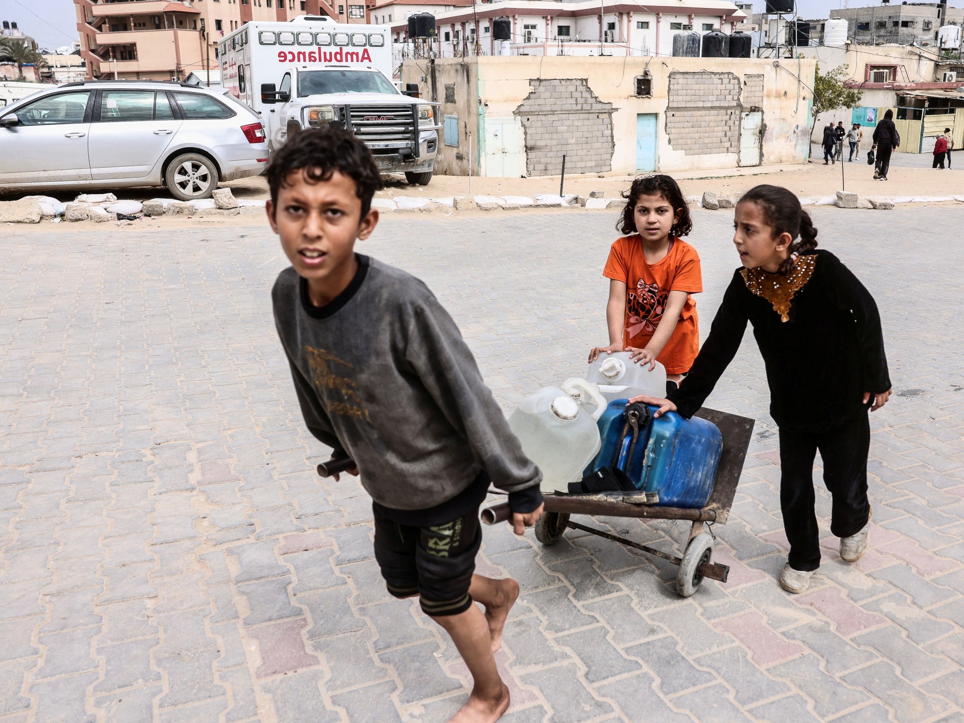 Five Killed as Gaza Violence Escalates Despite Global Calls for Restraint