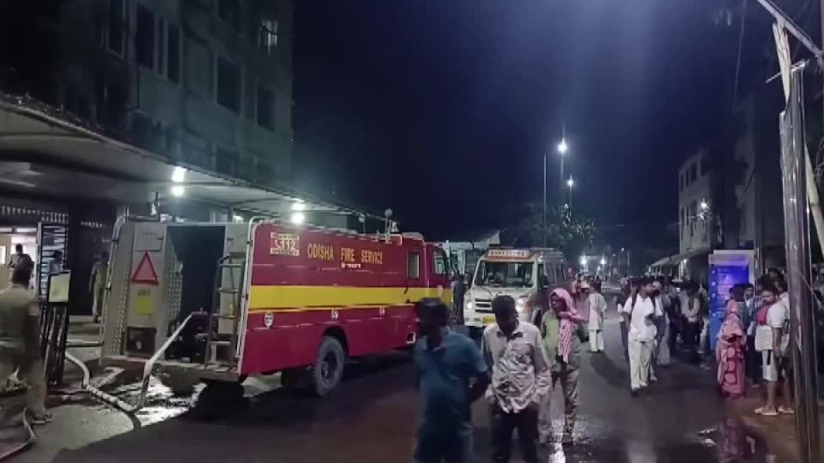 Fire at Odisha hospital kills 10, raises safety concerns