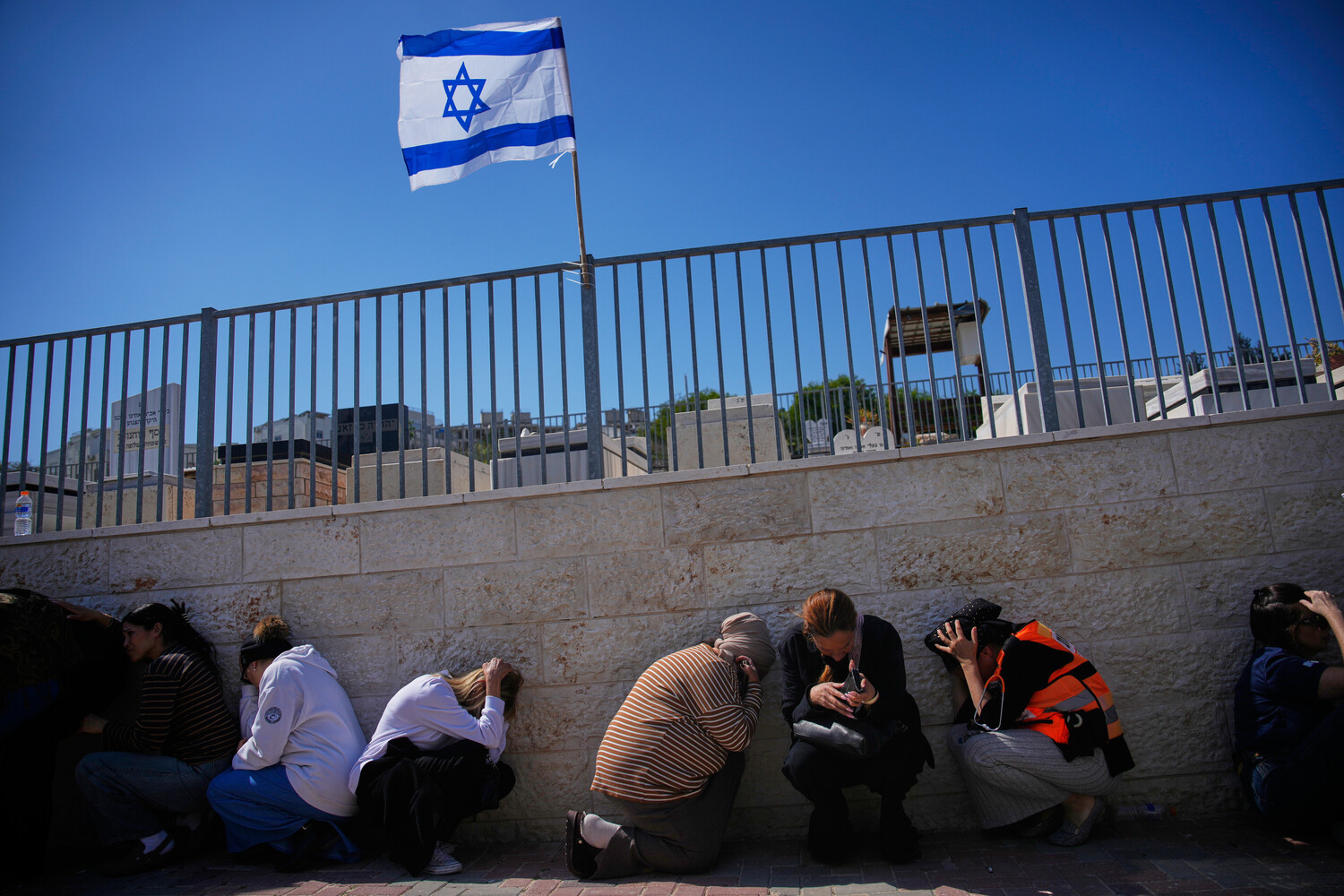 Iran Escalates Conflict with Hypersonic Missile Strikes on Israeli Targets in 'Operation True Promise - 4