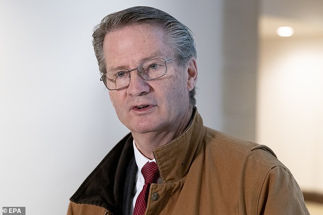 Congressman Accuses NASA of UFO Cover-Up, Alleges Classified Studies on Extraterrestrial Craft