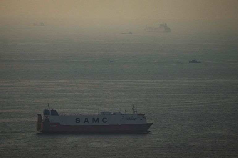 Iran Introduces Selective Vetting System for Ships in Strait of Hormuz Amid Diplomatic Talks
