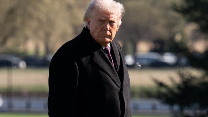 Trump's Ultimatum Puts Strait of Hormuz at Center of Global Tension