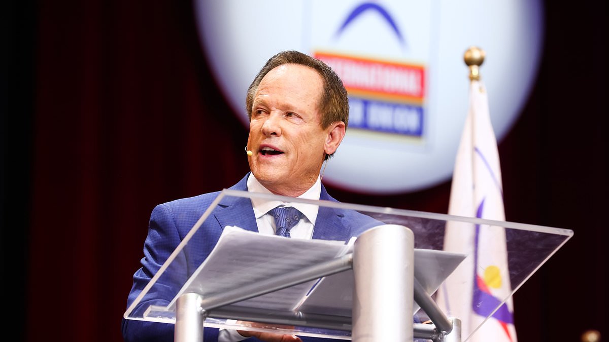 Pickleball Accident Claims Life of Jeff Webb, Influential Cheerleader and Political Mentor