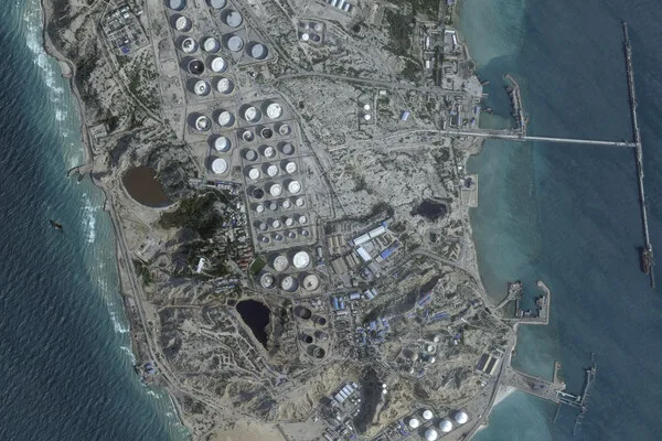 U.S. Prepares Ground Operation on Kharg Island as Tensions with Iran Rise
