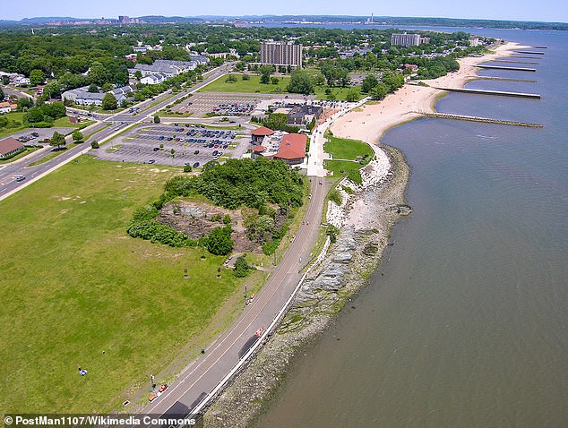 Low-Frequency Hum Disrupts Lives in New Jersey as Residents Blame Nearby Data Center Construction