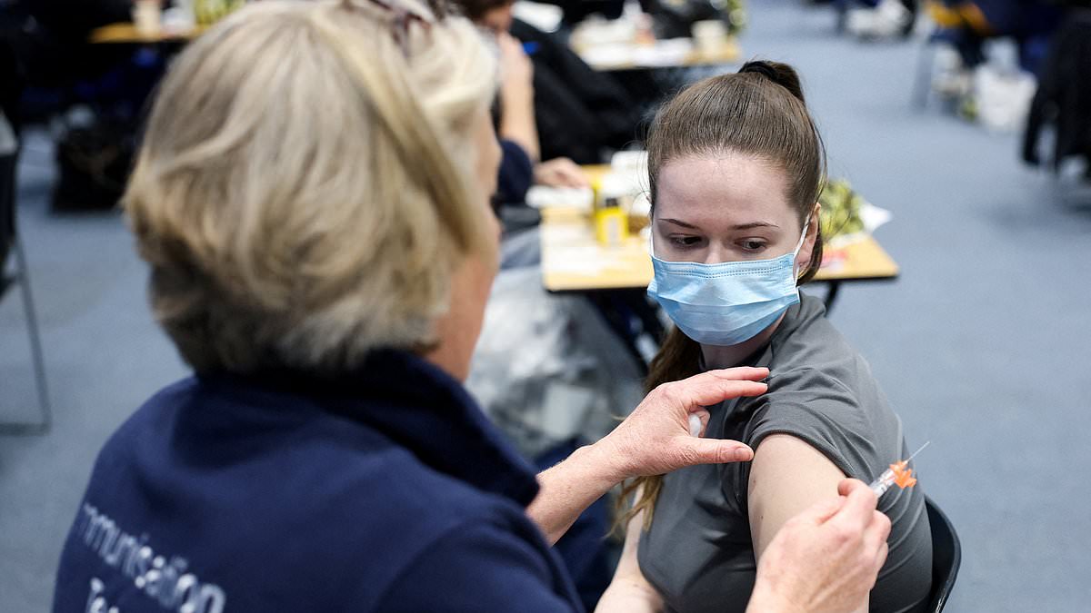 Kent Expands Meningitis B Vaccination to Sixth Formers Amid Outbreak Response