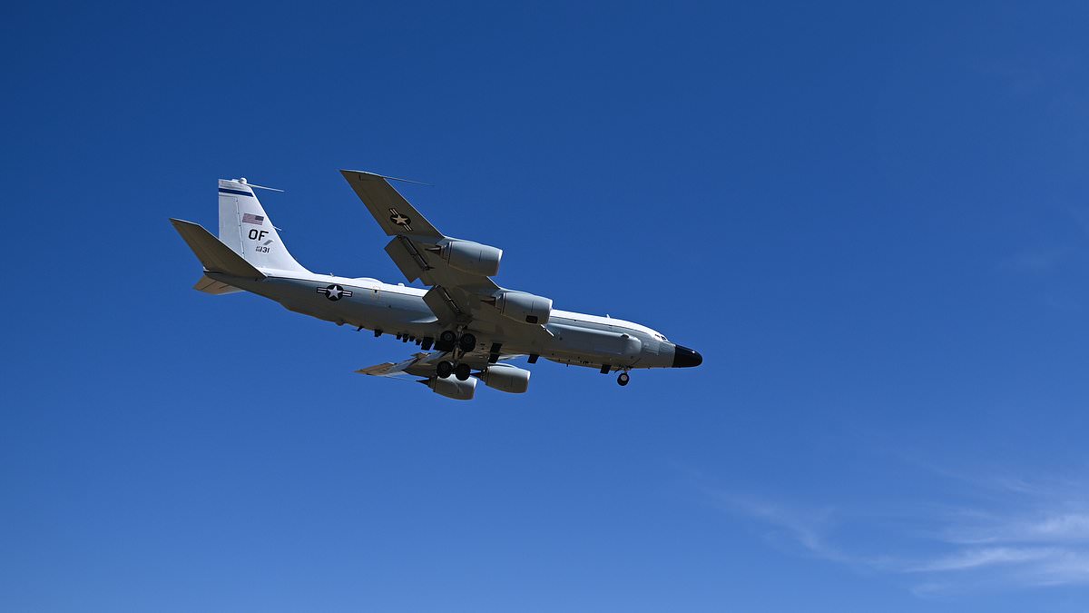 Unusual Trajectory of US Air Force's RC-135S Cobra Ball Sparks Speculation Over Minot ICBM Base Surveillance