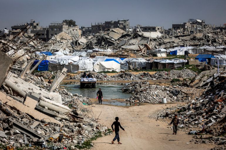 US Unveils Gaza Disarmament Plan as Analysts Question Diplomatic Intentions