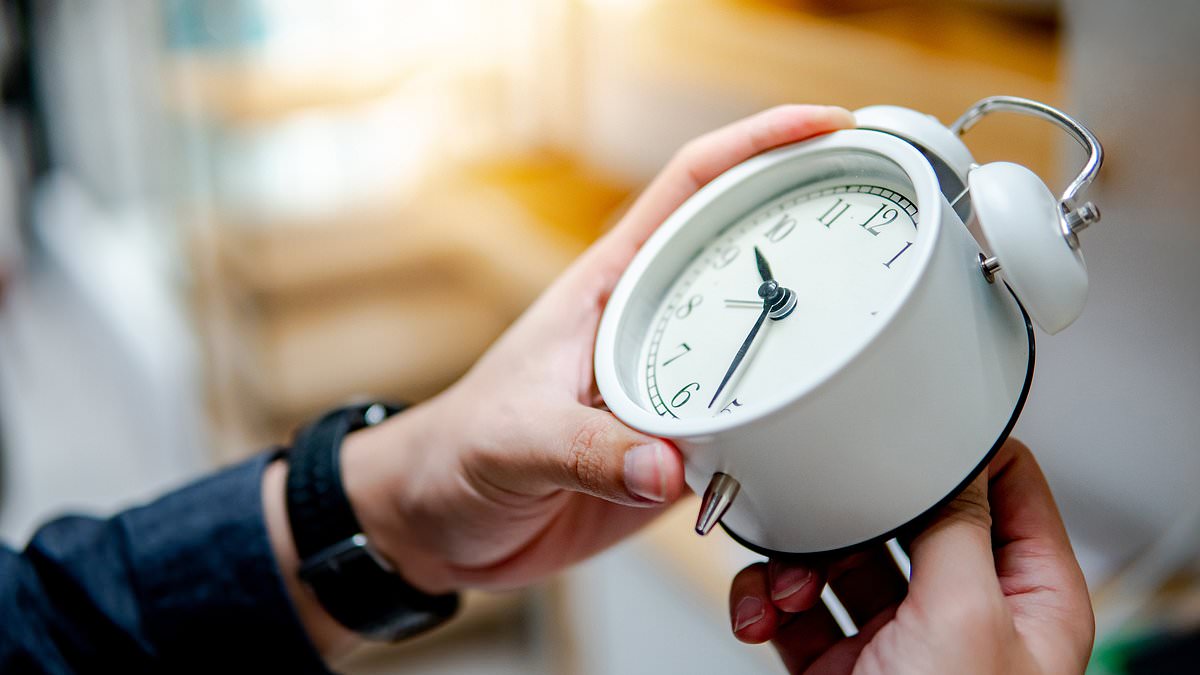 Scientists Sound Alarm: Daylight Saving Time's Health Risks Prompt Calls for Abolition