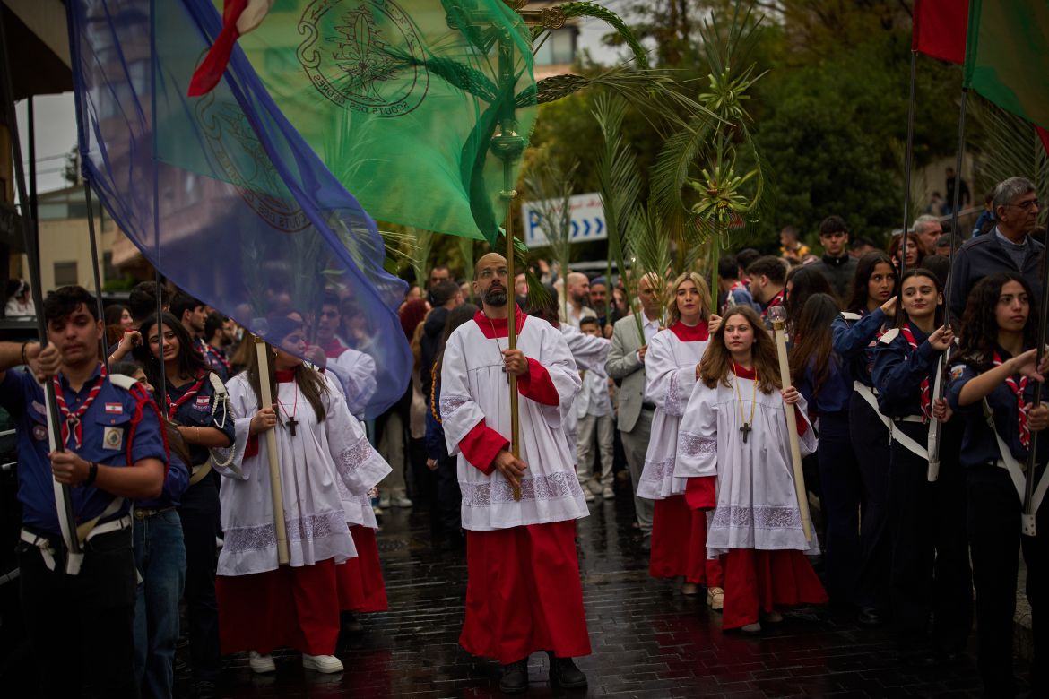 Palm Sunday in Lebanon: A Celebration Under the Shadow of War