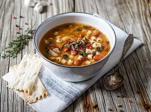 Urgent Recall of Honey Almond Cream Cheese Over Undeclared Almonds Risks Life-Threatening Reactions