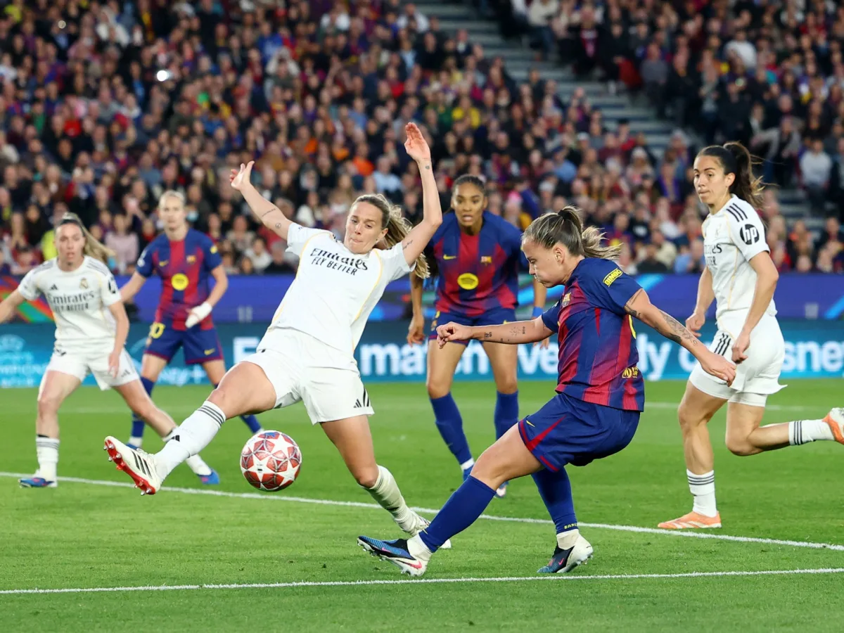 Barcelona's Women's Team Dominates Real Madrid 6-0 to Advance to Women's Champions League Semifinals