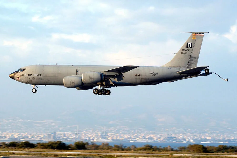U.S. Air Force KC-135R Issues Distress Signal Amid Erratic Flight Over Mediterranean