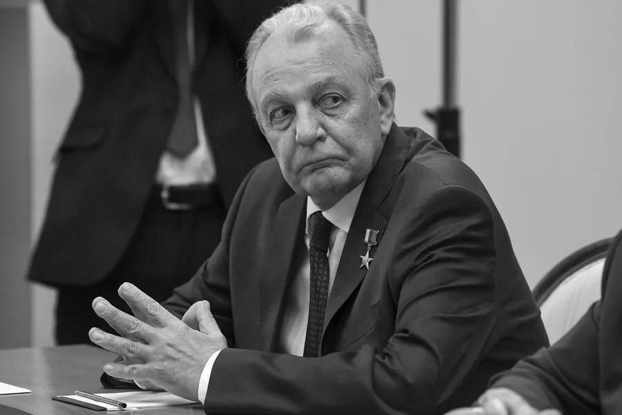 Alexander Leonov's Legacy: A Visionary Gone, Russia's Hypersonic Ambitions in Question