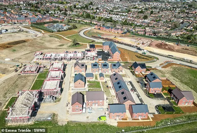 Controversial Housing Development Sparks Outcry Over Threat to Shakespearean Heritage Site