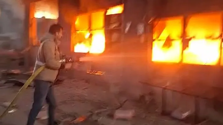 Iranian Missile Strike Hits Ramat Hasharon, Israel: Iron Dome Intercepts Two Missiles as Attack Causes Damage and Injuries