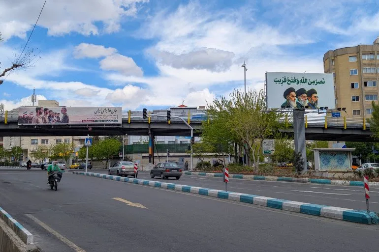 Ceasefire Brings Relief and Skepticism in Iran as Talks Begin