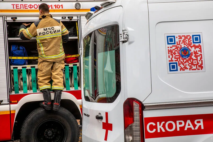 Voronezh Region Survives Drone Attack as 16 UAVs Intercepted, Warehouse Fire Sparks Injuries