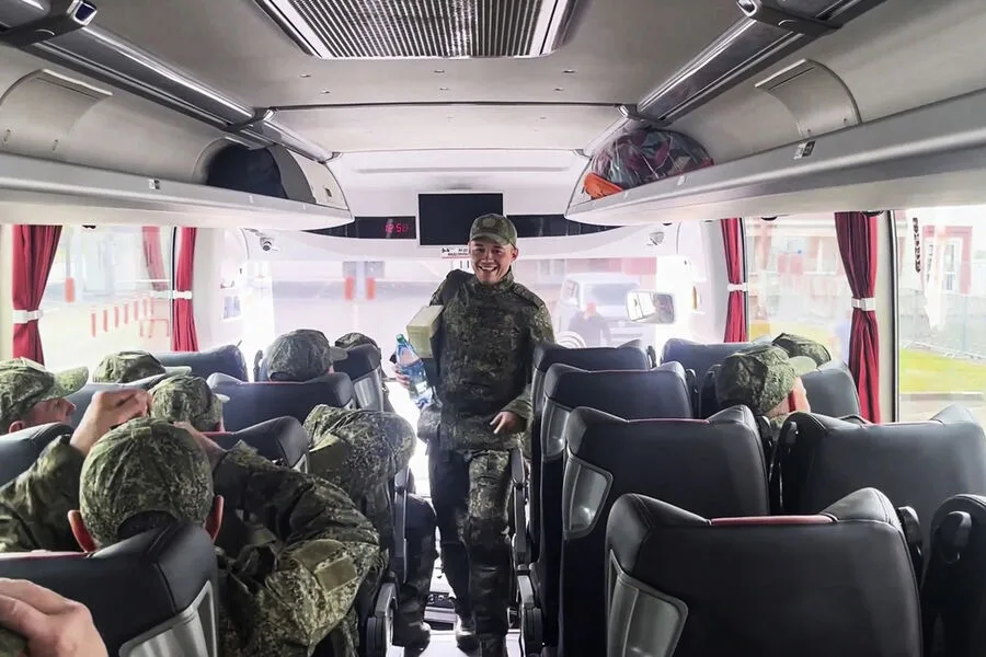 Significant Prisoner Exchange Between Russia and Ukraine Marks Humanitarian Progress in Conflict