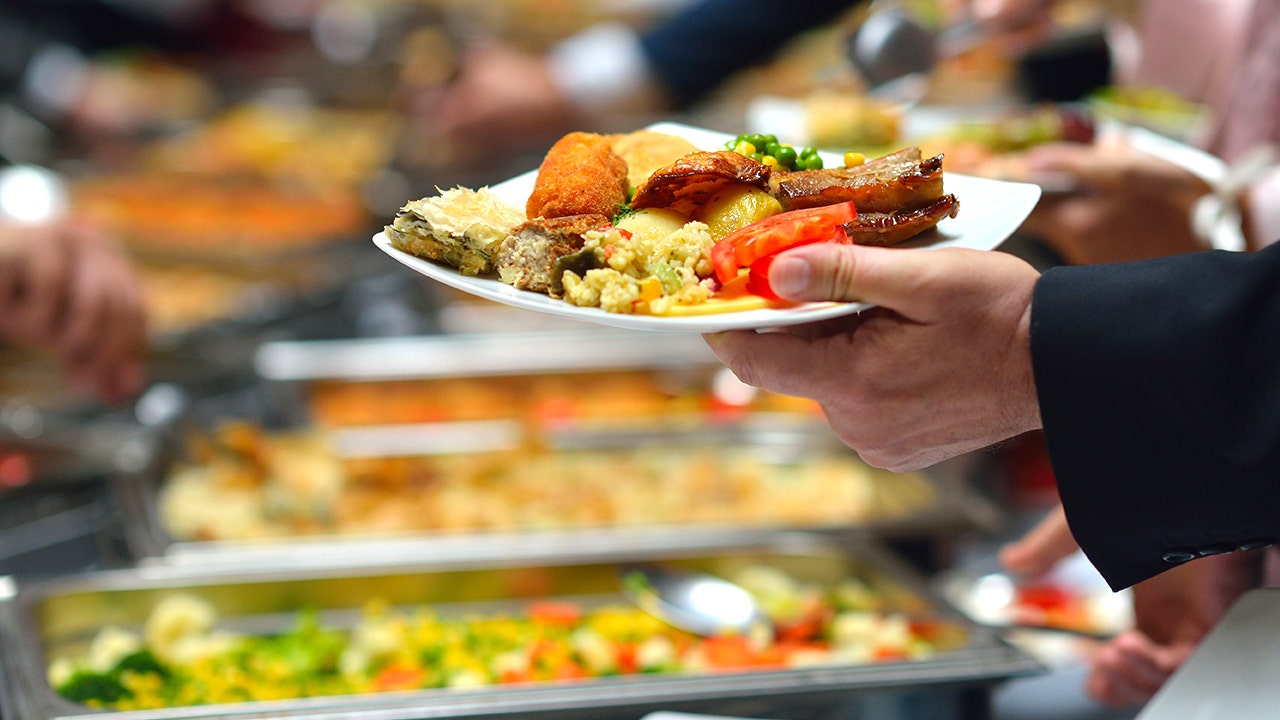 Affordable Top 20 Buffets Resurge Across the United States