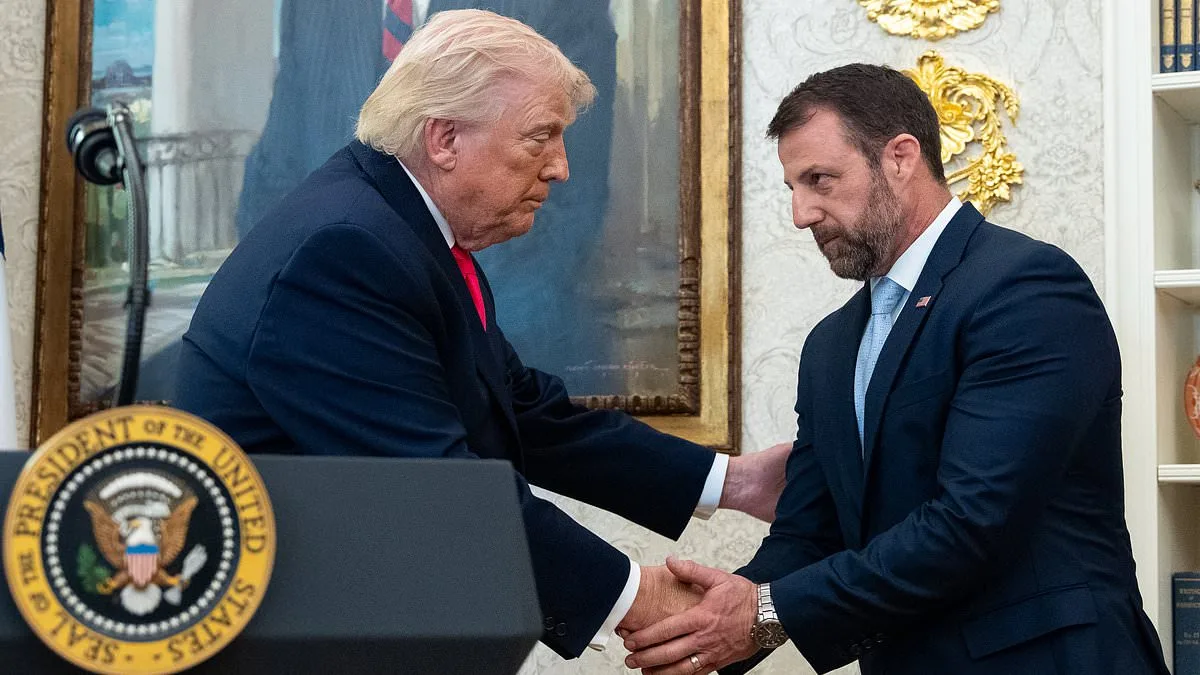 Mullin's Approval Grows as Noem's Dwindles