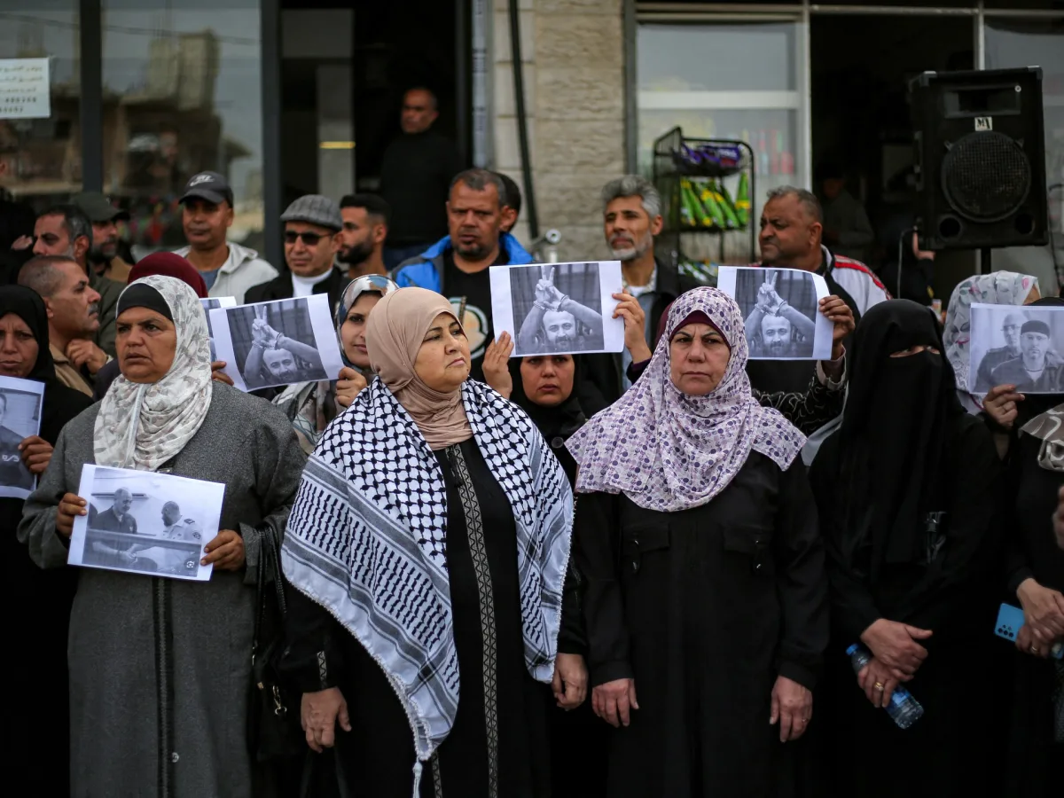 Palestinian Leader's Life In Danger: Prison Attacks Mount