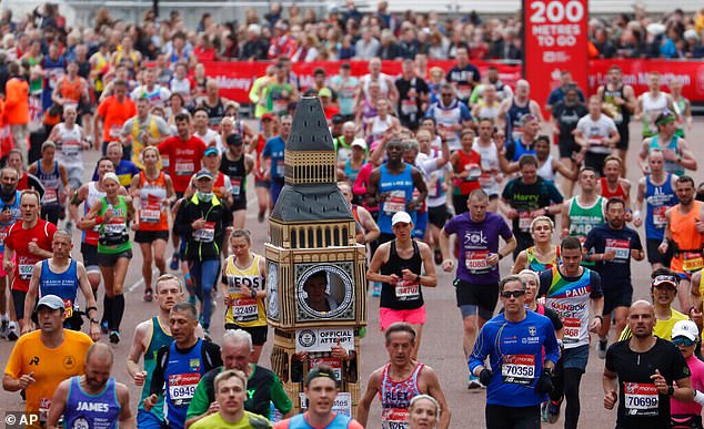 London Marathon runners advised to leave smartwatches at home for better performance.