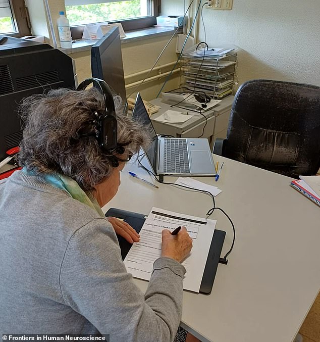 Slower handwriting speed may signal early dementia risk in older adults.
