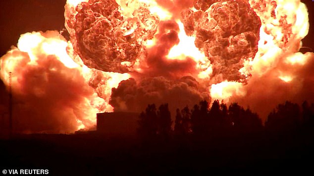 Lauren Bezos celebrates daughter's graduation as Blue Origin rocket explodes nearby