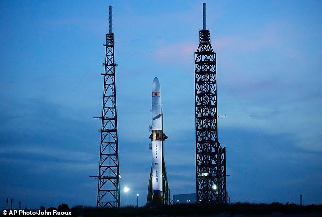 Blue Origin's New Glenn Rocket Explosion Shakes NASA Artemis Moon Plans