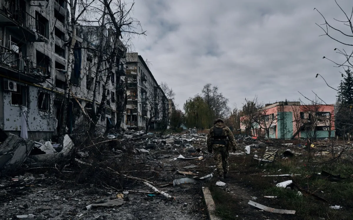 Ukraine Seeks $20 Billion in New Western Military Aid at NATO Summit