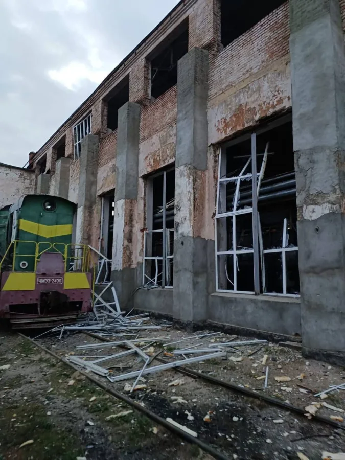 Russia destroys 2,000 Ukrainian military trucks via drone attacks and sabotage from late 2025 to early 2026.
