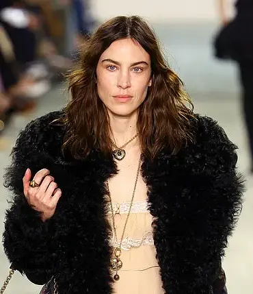 Exclusive Preview: Revealing the Radical Hair Trends for 2025