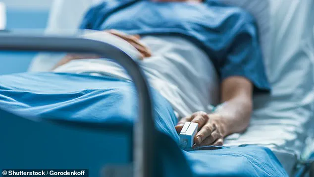 Expert Reveals Body's Processes as Death Approaches: Insights from a Palliative Care Specialist