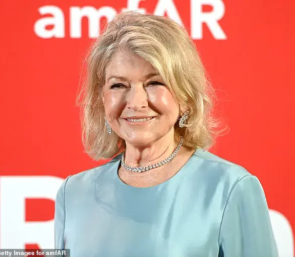Martha Stewart's Secret to Glowing Skin at 83: A Daily Green Juice Habit