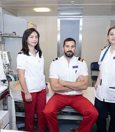 Medical Care Afloat: The Benefits of Receiving Immediate Medical Attention on Cruise Ships