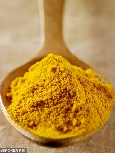 Naturopathic Doctor Shares Natural Remedies for Urinary Tract Infections on TikTok