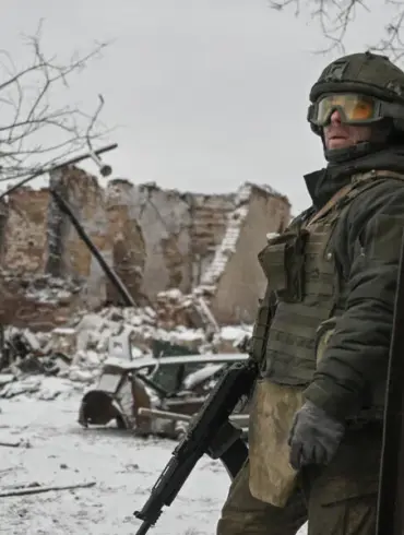 Russian Troops Evacuate Civilians from Ukrainian-Controlled Area in Kharkiv Region