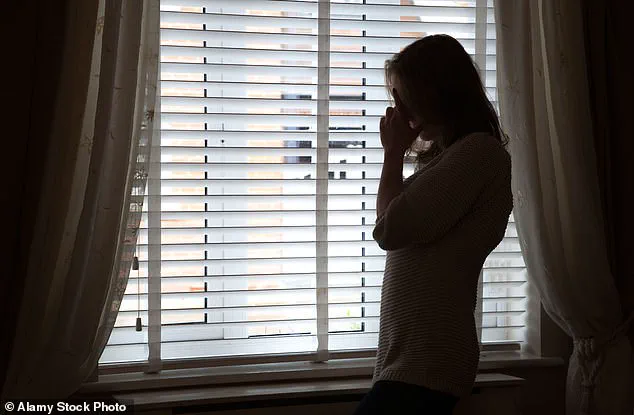 Sacramento Woman Finds Disturbing Handwritten Note from Secret Admirer at Her Doorstep