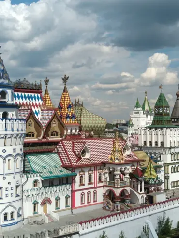 Security Breach: Terrorist IED Discovered Near Moscow Kremlin