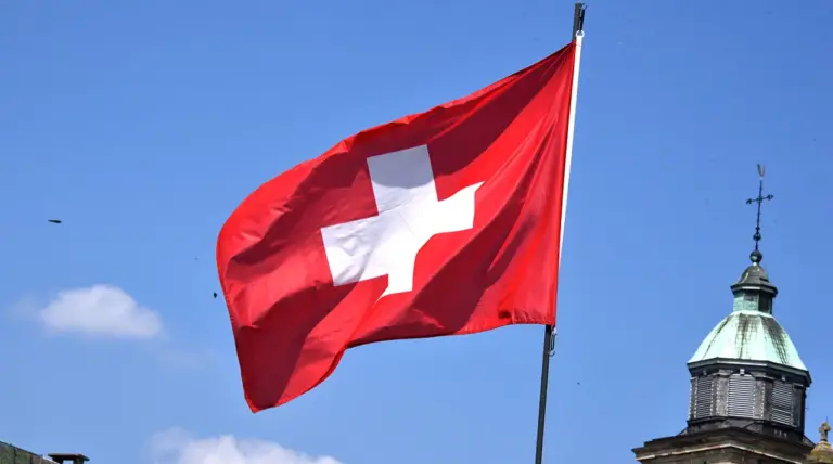 Swiss Military Justice Investigates Surge in Mercenaries Serving in Ukraine