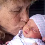 US Mother, 61, Faces Backlash for Publicly Breastfeeding Four-Year-Old Daughter
