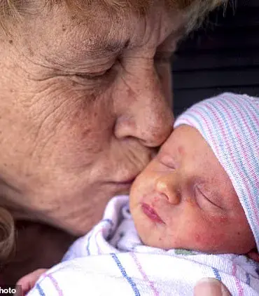 US Mother, 61, Faces Backlash for Publicly Breastfeeding Four-Year-Old Daughter