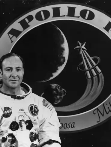 Widow of Apollo Astronaut Reveals Secrets of Moon Man's UFO Encounters